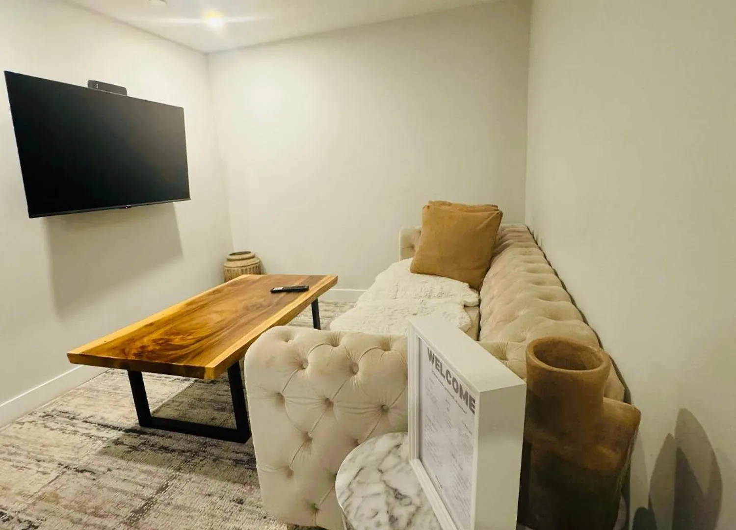 Hébergement de vacances Villa Comfy Neutral Living Free Parking à Calgary